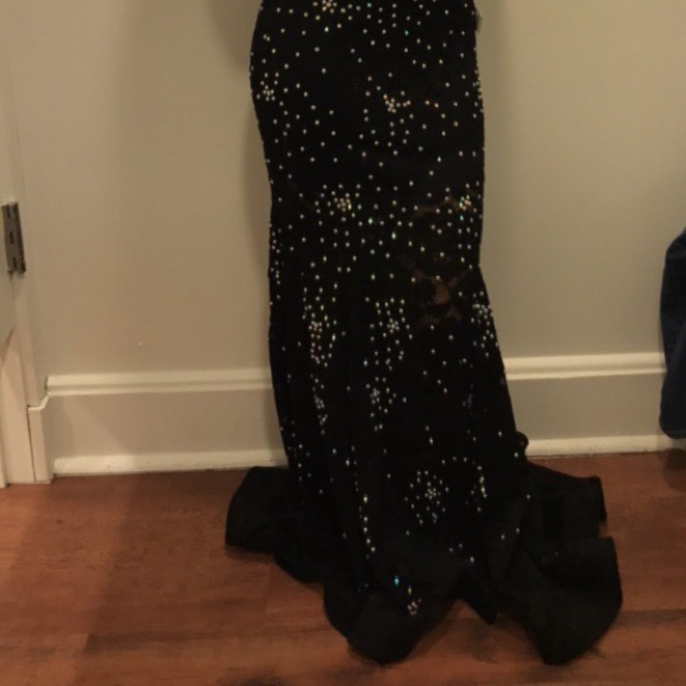Prom dress - Picture 4 of 4